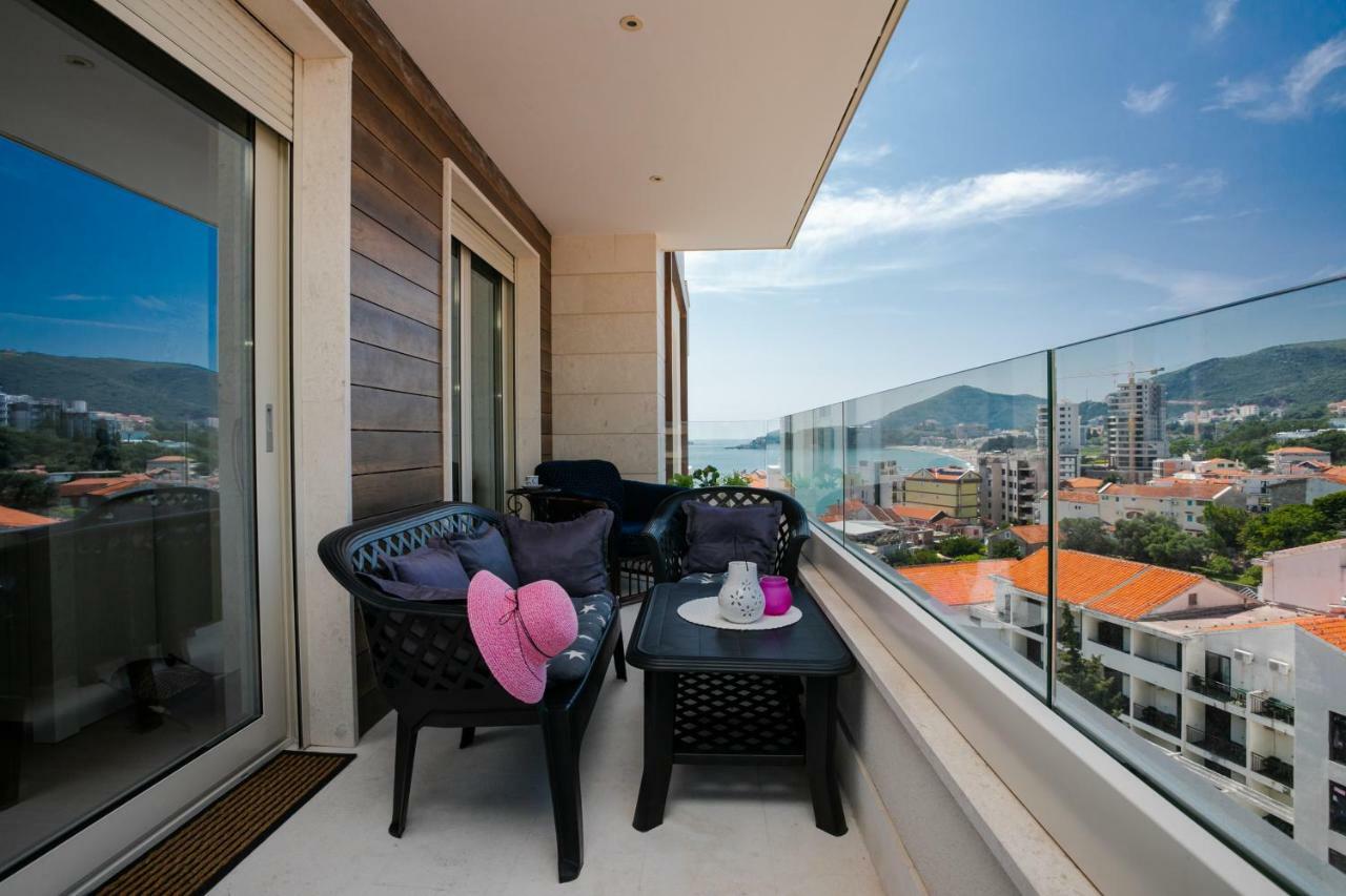 Apartment With Sea View Rafailovići Eksteriør billede