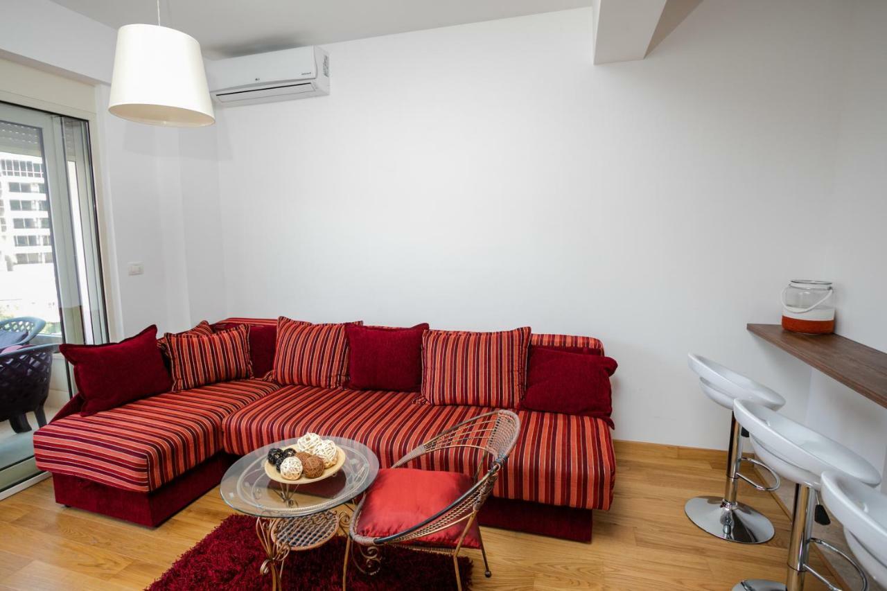Apartment With Sea View Rafailovići Eksteriør billede